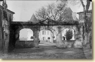 FR009